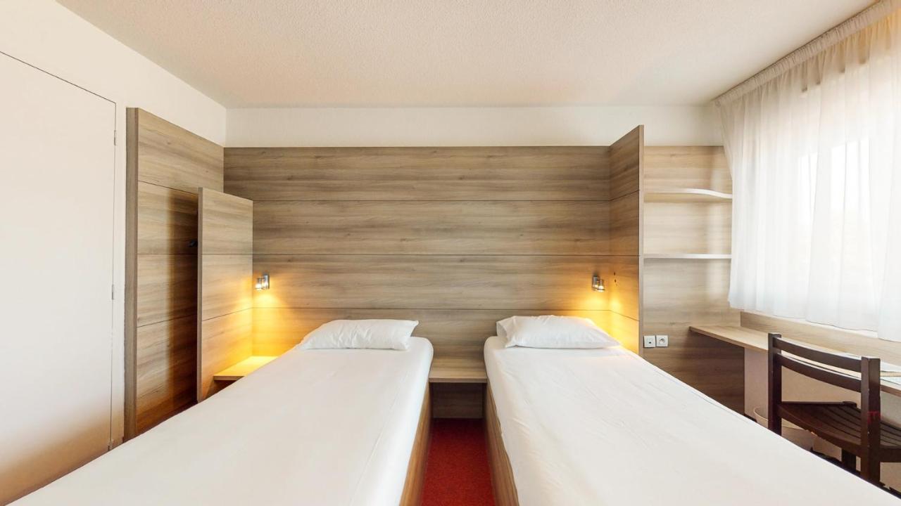 Everhotel De Tarbes-Ibos Екстер'єр фото